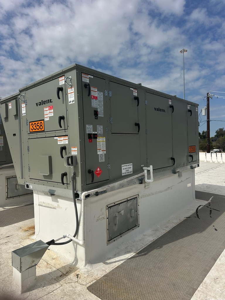 Commercial rooftop HVAC air handler